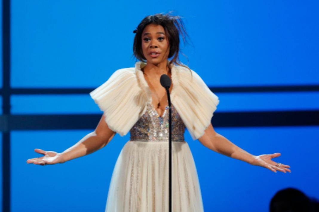 Diễn viên Regina Hall là một trong 3 MC tại lễ trao giải Oscar 2022  REUTERS