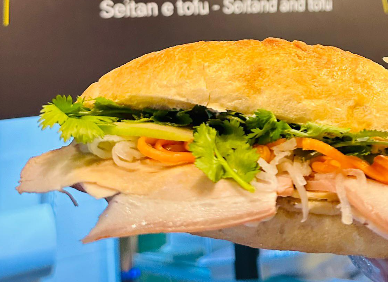 Bánh mì Việt trên đất Ý