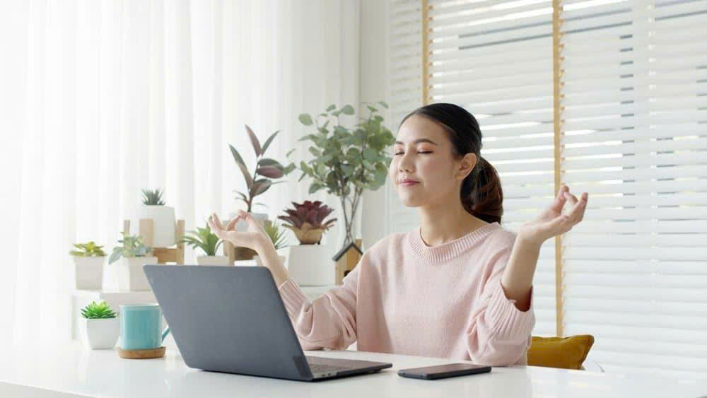 Phụ nữ và hành trình '2 giỏi' giữa áp lực hiện đại