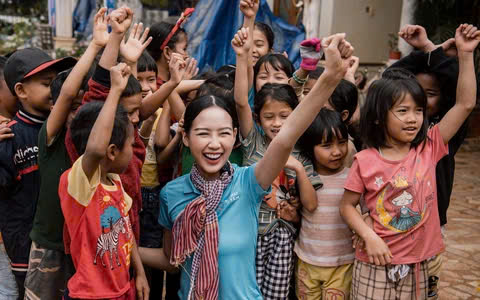 Nghệ sĩ và trách nhiệm với cộng đồng