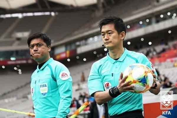 Hé lộ tổ trọng tài bắt chính trận chung kết lượt đi AFF Cup 2022 giữa Việt Nam và Thái Lan