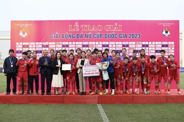Phong Phú Hà Nam giành huy chương đồng tại Giải bóng đá Nữ Cúp Quốc gia 2023