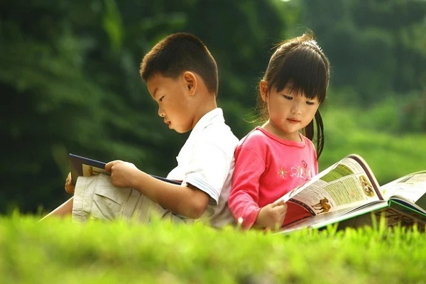 3 quyển sách tiêu biểu giúp phát triển ngôn ngữ cho trẻ 6 tuổi