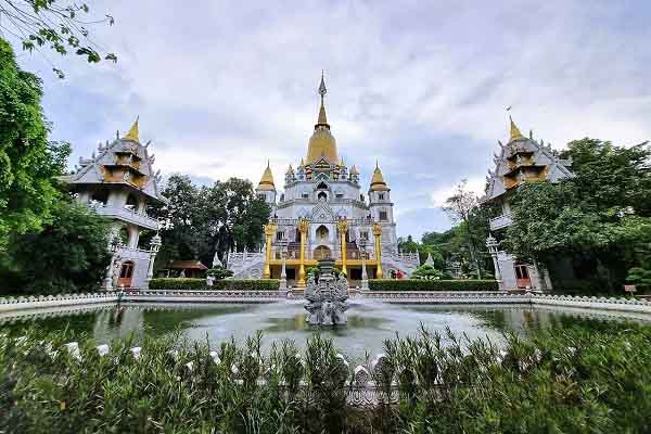 Ngôi chùa kiến trúc Thái Lan giữa Sài Gòn được tạp chí Mỹ vinh danh