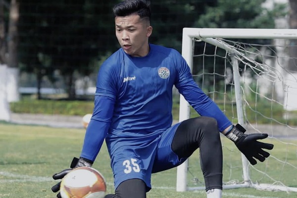 Chờ đợi màn chào sân của thủ thành Nguyễn Quang Trường tại Giải bóng đá hạng nhất Quốc gia 2023/2024