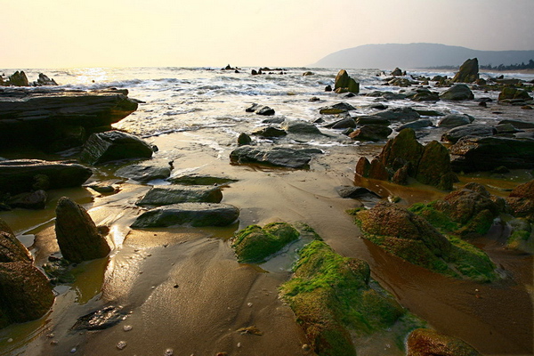 Hoang sơ và bình yên bãi biển Hoành Sơn