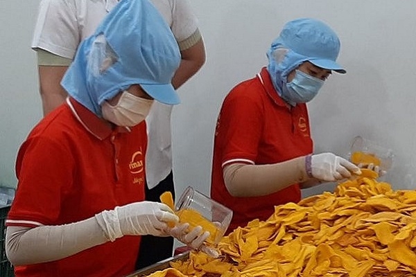 Công nhân lao động Tiền Giang trở lại hoạt động 'bình thường mới'
