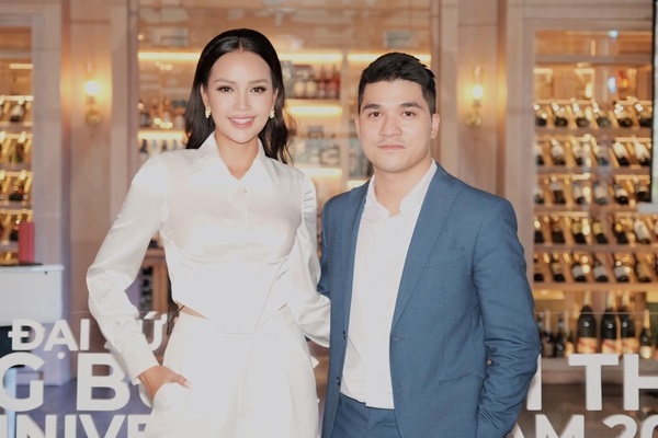 Tổ chức Hoa hậu Hoàn vũ Việt Nam lên tiếng bảo vệ thương hiệu