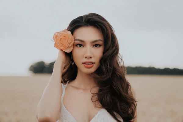 Hoa hậu Thùy Tiên đẹp lộng lẫy tựa nữ thần 
