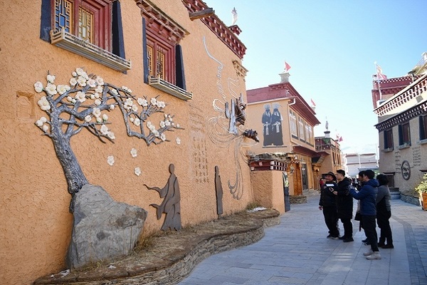 Phố cổ Renkang - một ốc đảo văn hóa của Tứ Xuyên 