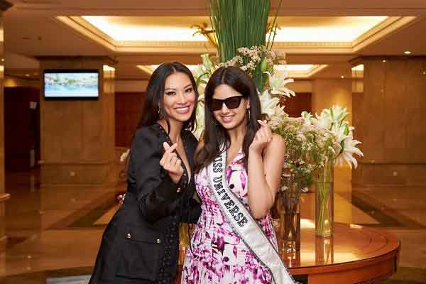 Miss Universe 2021 được chào đón nồng nhiệt khi đến Việt Nam