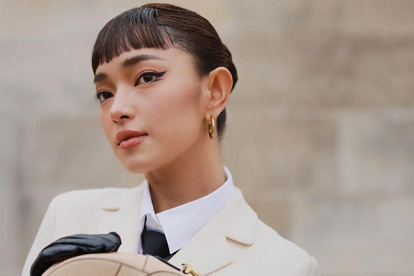 Châu Bùi tái hiện hình ảnh 'Tiểu thư Dior' tại Paris Fashion Week 2022