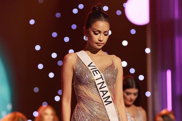 Hoa hậu Ngọc Châu xin lỗi sau khi out Top 16 Miss Universe