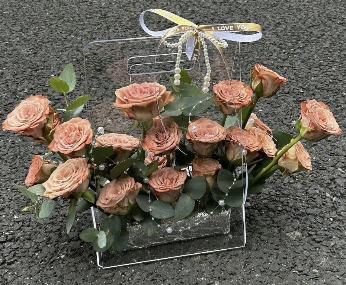 Gợi ý quà tặng 20.10 ý nghĩa cho mẹ và bạn gái: Trao yêu thương - Gửi trọn tình cảm