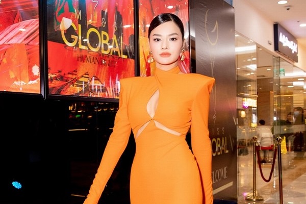 Vũ Thu Phương làm cố vấn chuyên môn Miss Global 2023