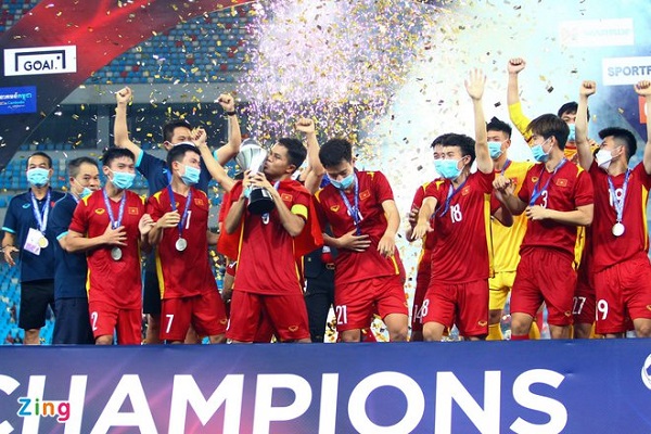 20 thành viên U23 Việt Nam phải ở lại Campuchia