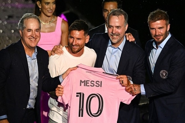 Từ World Cup nữ 2023, Alex Morgan phấn khích khi Messi ra mắt tại Mỹ