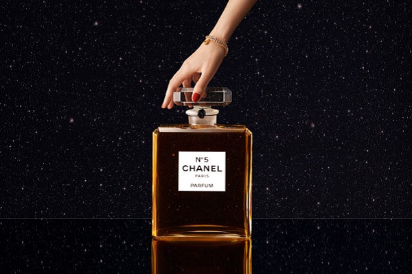 Chanel No 5: Hào quang của một huyền thoại 
