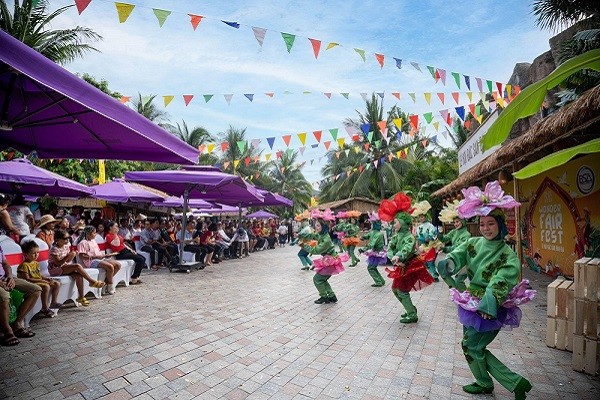 Khai mạc 'Lễ hội đặc sản bản địa' tại VinWonders Nha Trang