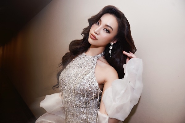 Thi Miss Grand Vietnam hai năm liên tiếp, Nguyễn Thùy Vi có gì đặc biệt? 