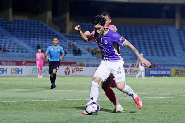 ‘Gà son’ Văn Hậu tái xuất, Hà Nội FC thắng 7 trận liên tiếp