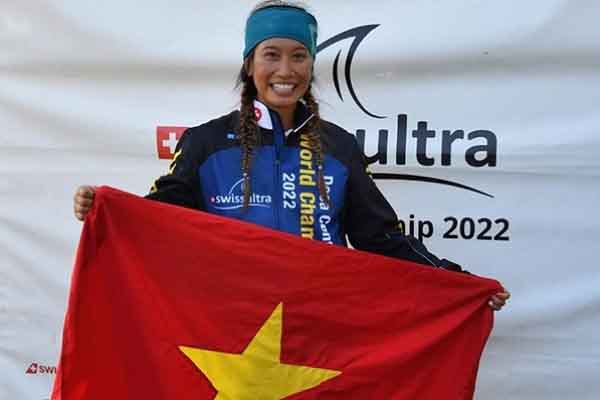 Ngả mũ trước cô gái bền nhất Việt Nam: bơi, đạp xe, chạy hơn 2.000km/14 ngày