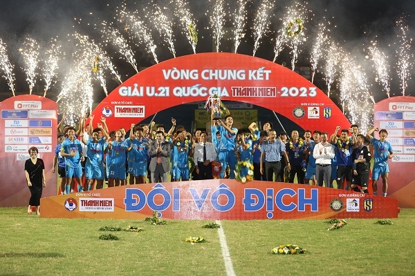 Sao mai U.23 Việt Nam xuất sắc nhất, PVF-CAND lần đầu vô địch giải U.21