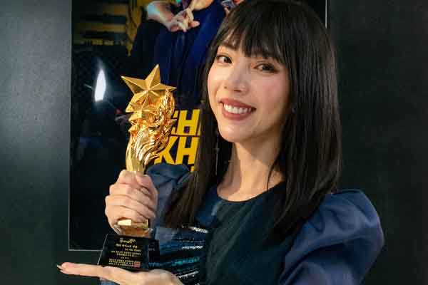 Thu Trang được vinh danh ở giải thưởng World Star Awards 2021