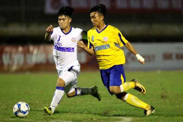 U.21 Thừa thiên Huế với 14 cầu thủ hạng Nhất, có tuyển thủ Hồ Thanh Minh