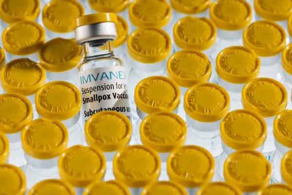 Những điều cần biết về tác dụng phụ của vắc xin đậu mùa khỉ