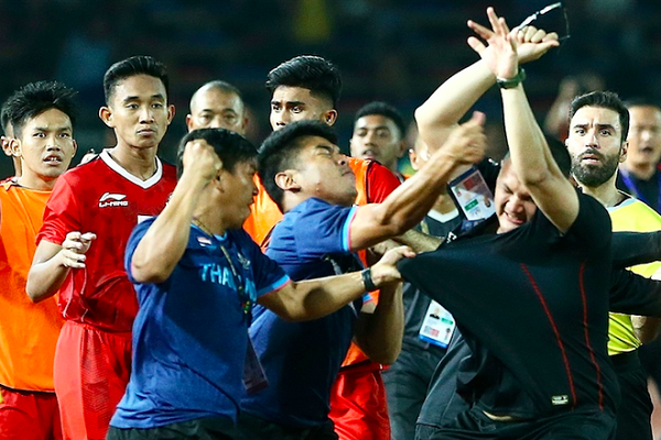 Thái Lan, Indonesia nhận án phạt nặng sau màn ‘đi đường quyền’ tại SEA Games