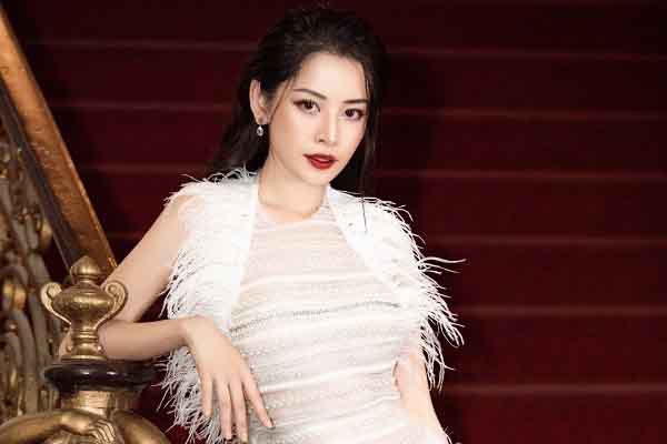 Chi Pu nhận giải thưởng 'Nữ diễn viên được yêu thích nhất'
