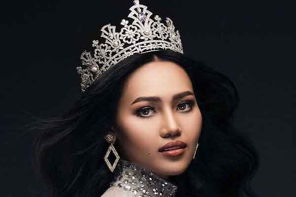 Người đẹp Myanmar Han Lay được khuyên nhủ ở lại Thái Lan để tránh bạo lực