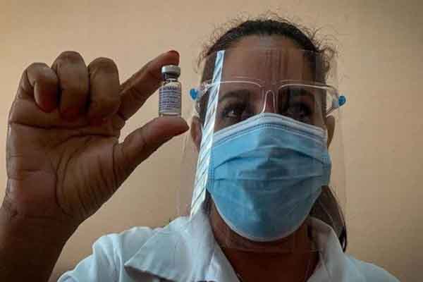 Báo Mỹ: Cuba có thể là quốc gia đầu tiên hoàn thành tiêm chủng miễn dịch cộng đồng