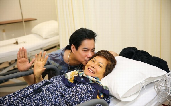 Mẹ nam ca sĩ Ngọc Sơn qua đời khi đang bị cách ly vì dịch COVID-19