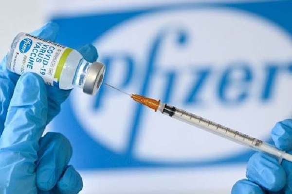Tiêm đủ 2 mũi vắc xin Pfizer và AstraZeneca có hiệu quả cao ngăn ngừa biến chủng Delta