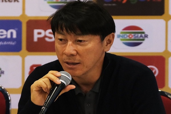 HLV Shin Tae-yong và những cuộc đối đầu trước bóng đá Việt Nam