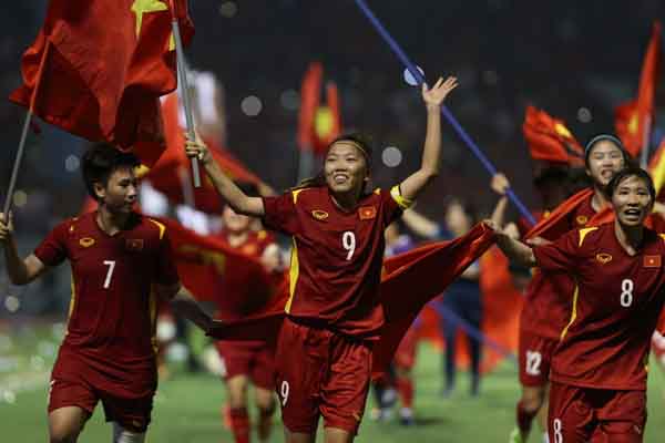 Chiến thắng tuyệt vời của bóng đá nữ Việt Nam