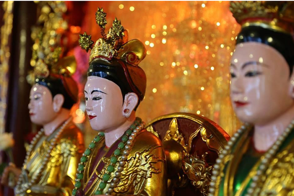 Tín ngưỡng thờ Mẫu – đạo tôn kính nữ thần, nữ nhân Việt