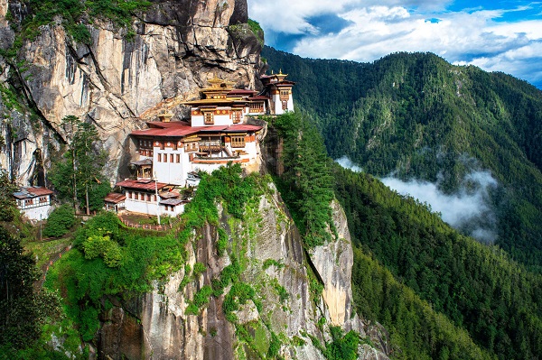 Bhutan - Đất nước chấp nhận 'lạc hậu' để giữ rừng xanh