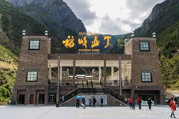 Top 10 địa điểm du lịch đẹp nhất Trung Quốc vào mùa thu (Kì 1)
