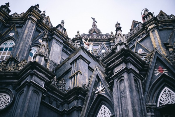 Nhà thờ Hưng Nghĩa tại Hải Hậu, Nam Định đẹp như thiên đường Châu Âu