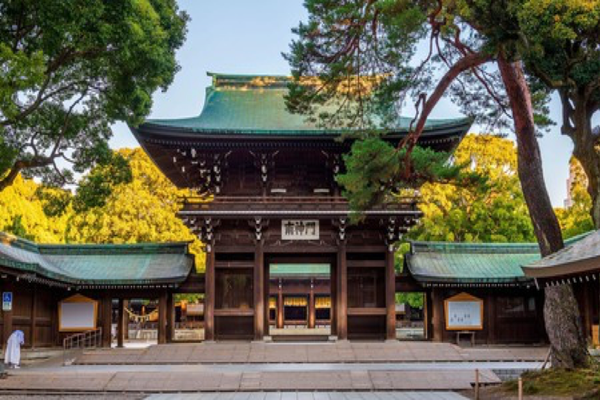 Khám phá bốn điểm đến tâm linh đẹp nhất Tokyo