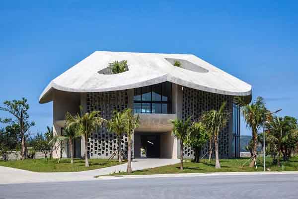 Chiêm ngưỡng tòa nhà 'đội nón lá' của Việt Nam đoạt giải kiến trúc quốc tế