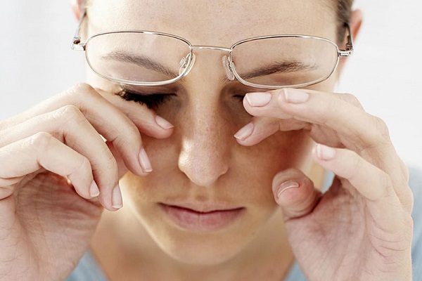 Thói quen gây hại mắt, có thể dẫn tới mất thị lực