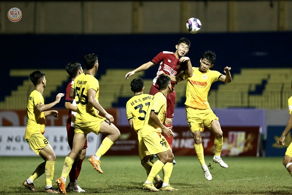 VCK U.21 Quốc gia Thanh Niên 2023 - Tứ kết: Để thua U.21 Hà Nội trên chấm penalty, HLV U.21 Viettel tiếc nuối