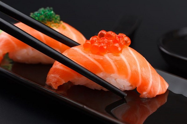 Người Nhật làm thế nào để biết cách ăn cá sống mà không sợ ký sinh trùng?