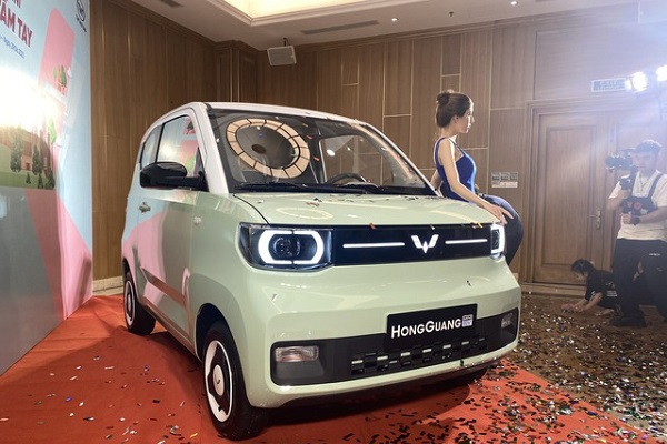 Xe ô tô điện mini Trung Quốc, chất lượng có tương xứng giá tiền?