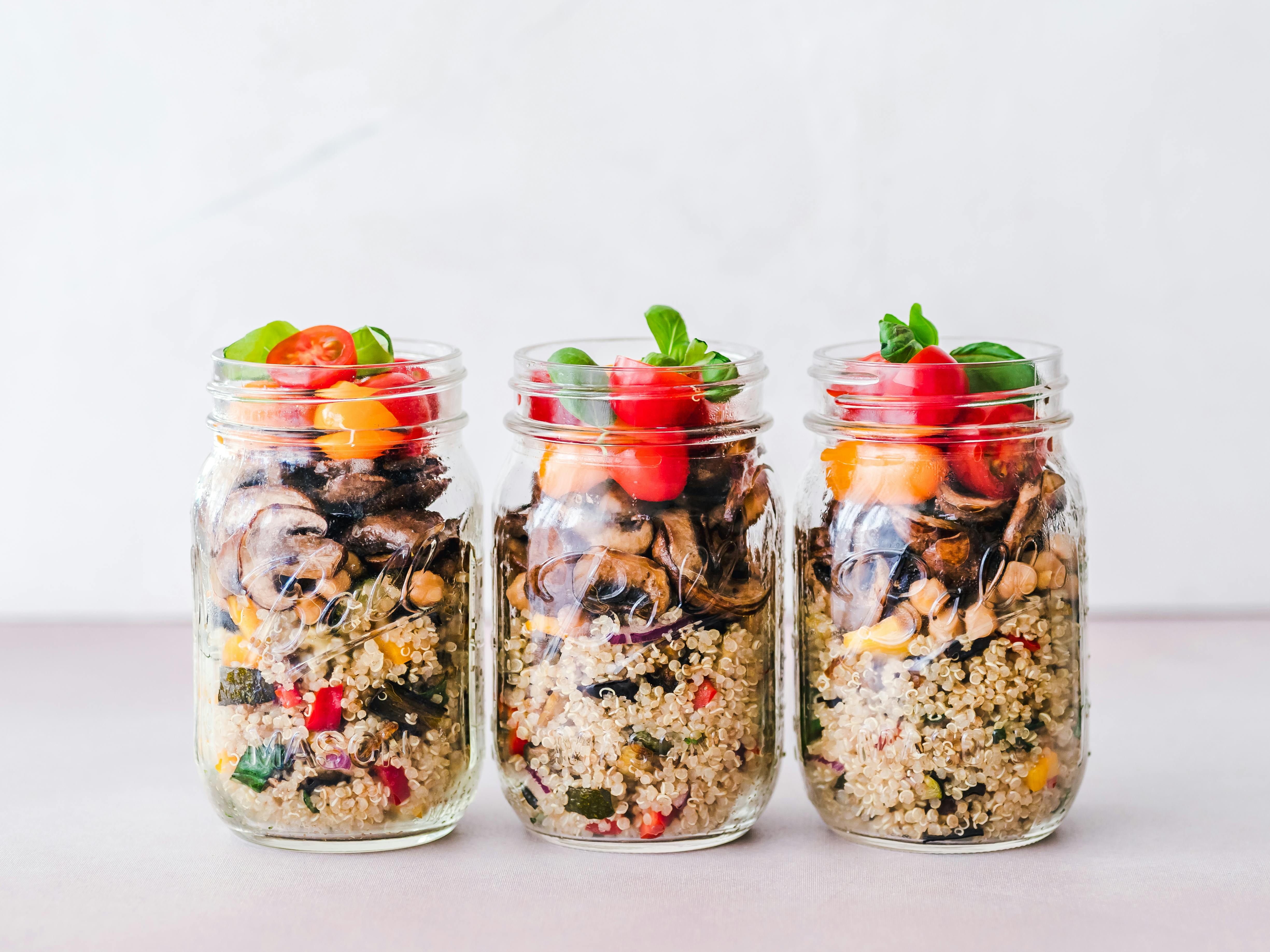 Meal prep là gì? Bí quyết và thực đơn ăn sẵn lành mạnh dành cho người bận rộn