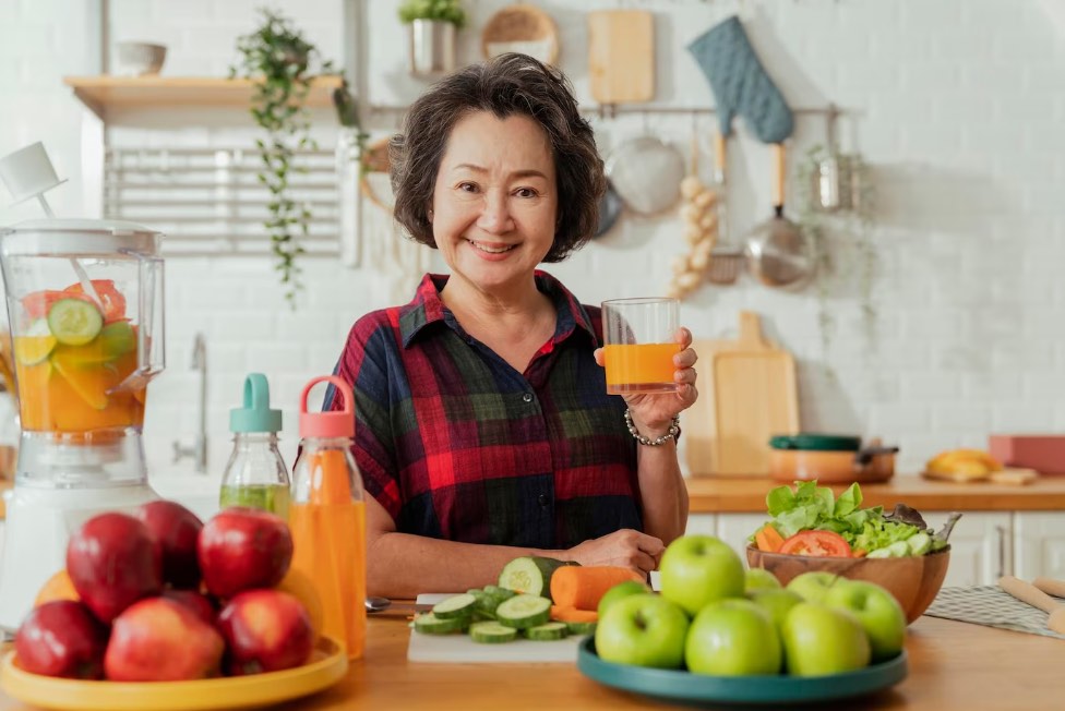 Những chế độ ăn kiêng giúp phụ nữ trung niên khỏe đẹp, trẻ lâu